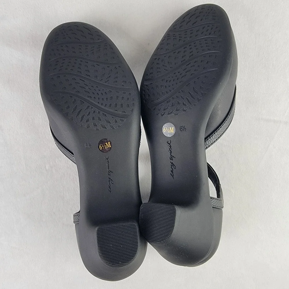 Easy Spirit Cara Black T-Strap Pumps Womens 6.5 M Round Toe Comfort Heels NEW